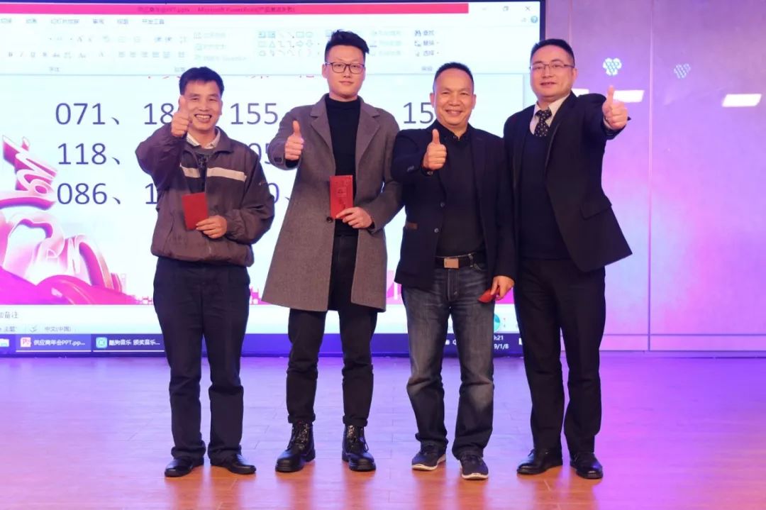老总们k歌_k歌图片大全背景图片(2)