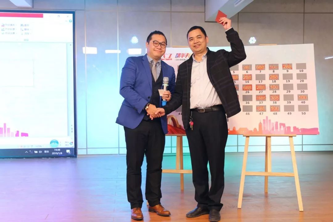 老总们k歌_k歌图片大全背景图片